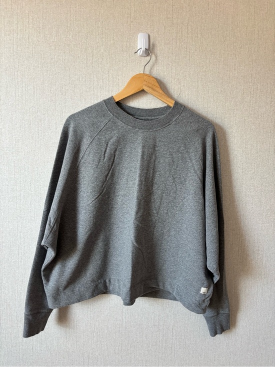 Vuori Tops - Vuori Heather Charcoal Relaxed Crew Sweatshirt
